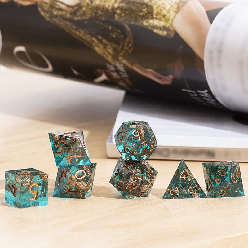 Forgotten Oasis Sharp Edge Dnd Dice Set - Roll With Advantage